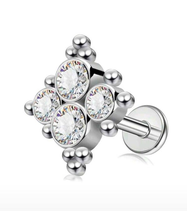 Cluster Diamond Labret Bar
