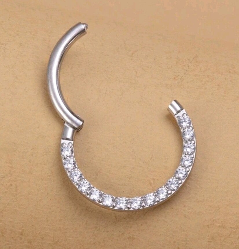 Diamond hinged hoop