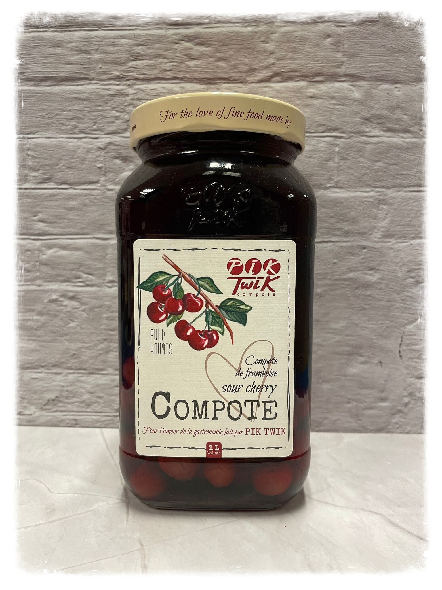 Kersencompote Բալի կոմպոտ Компот из  вишни 1L