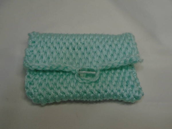 Crocheted wallet/pouch - mint green