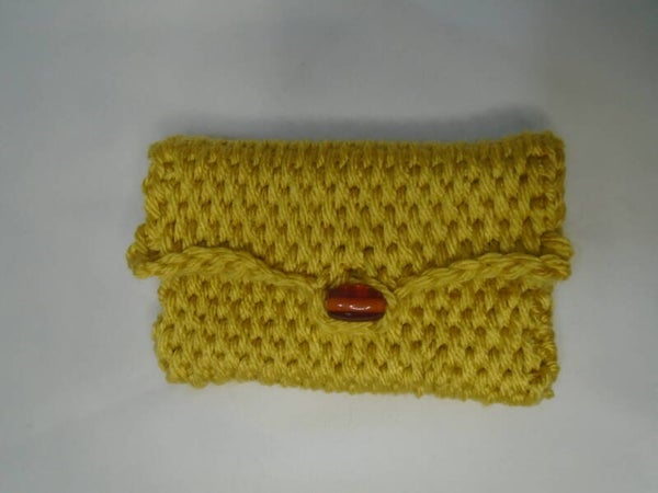 Crocheted wallet/pouch - yellow