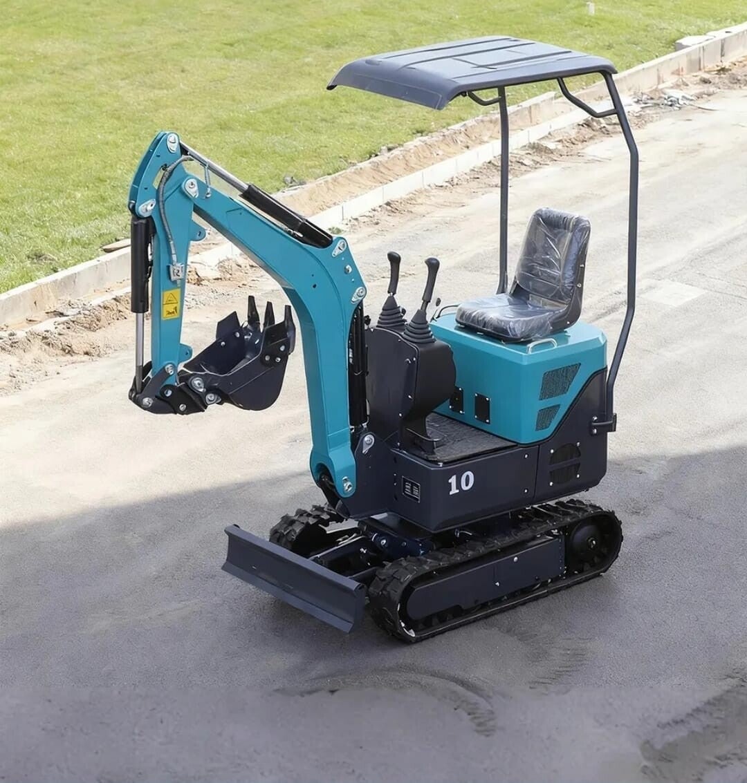 EXCAVADORA 1.0TN DIESEL