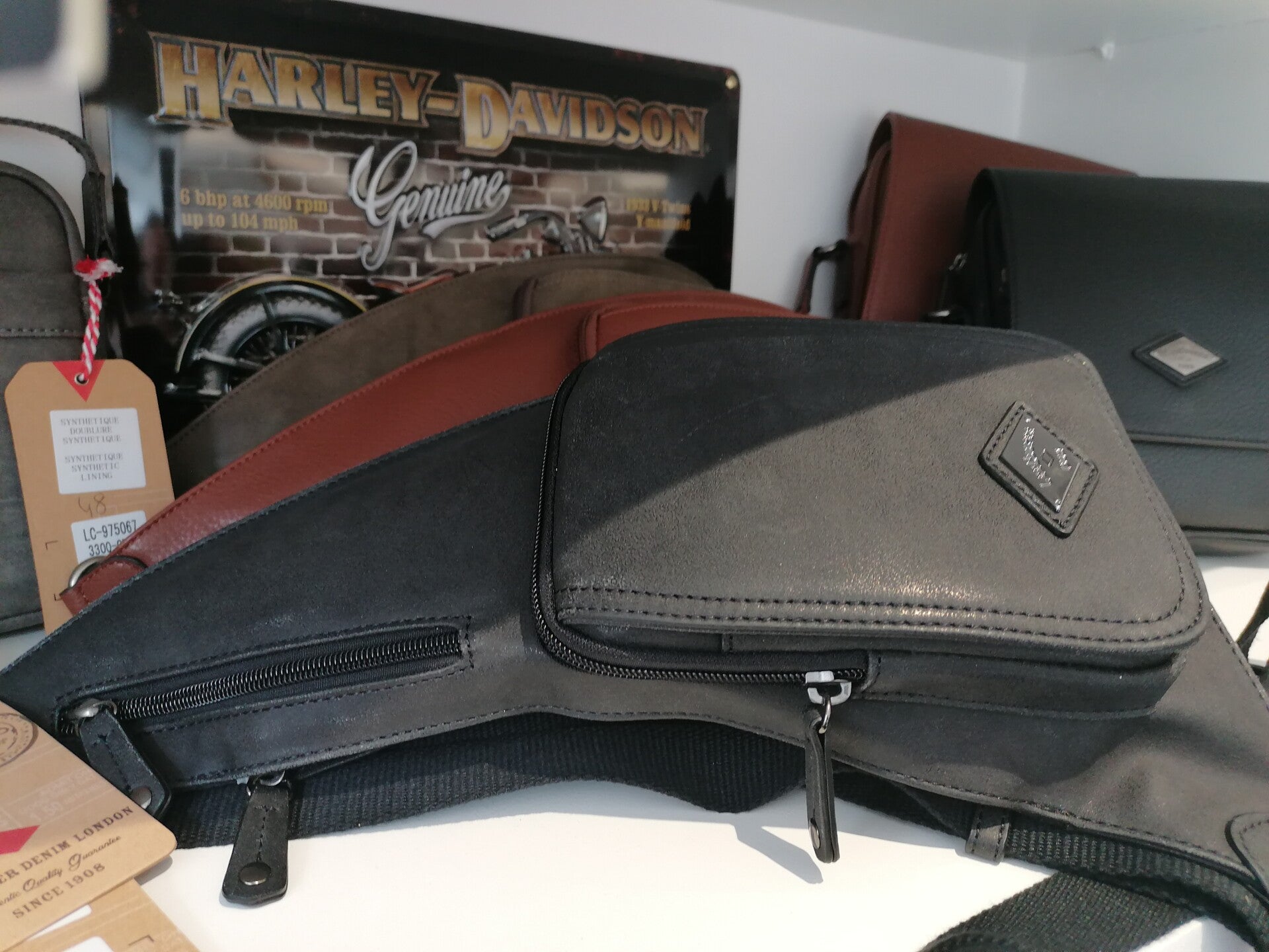 sac banane lee cooper
