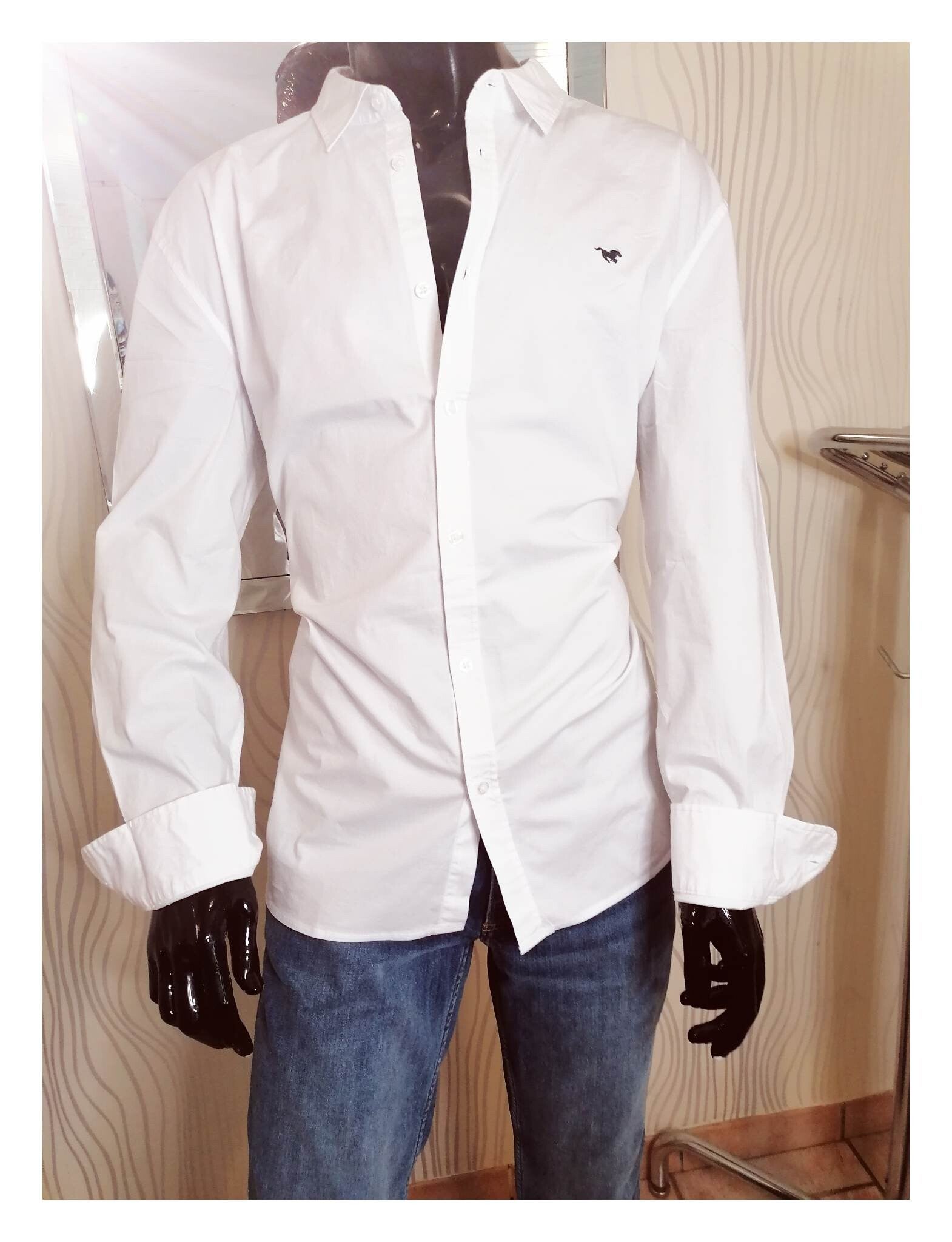 Chemise classique de chez MUSTANG