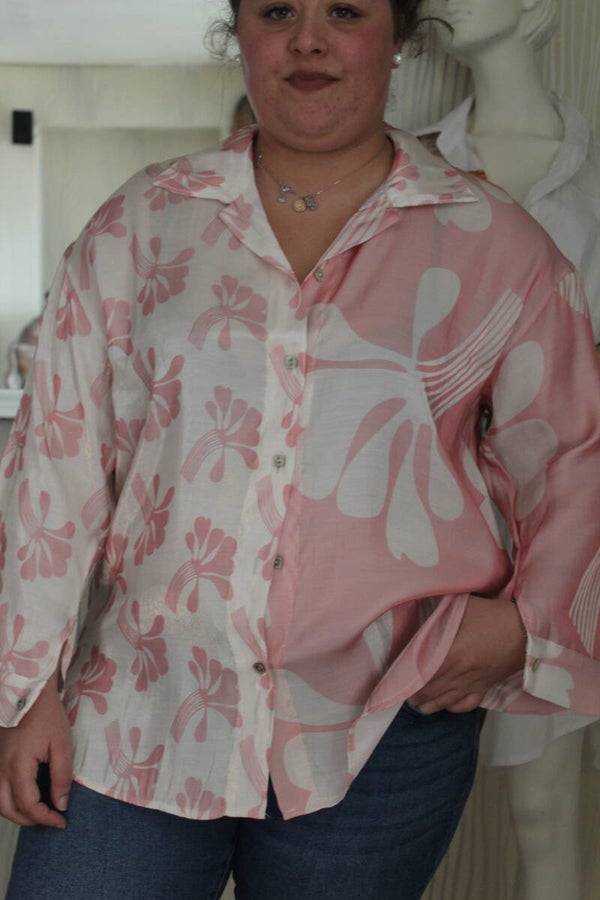 Chemise fleurie