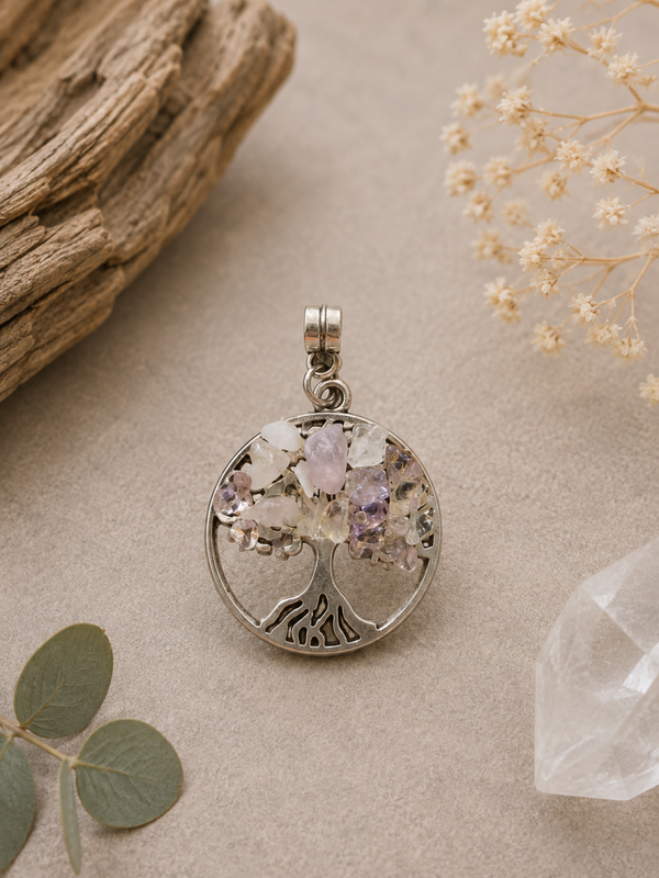Lebensbaum-Anhänger mit rosa & violetten Natursteinen – handgefertigt | 3 cm