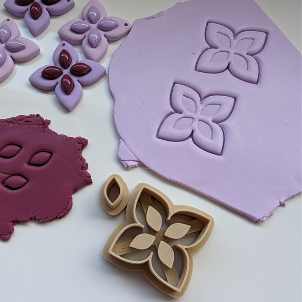 Polymer clay cutter - Flower with Stones