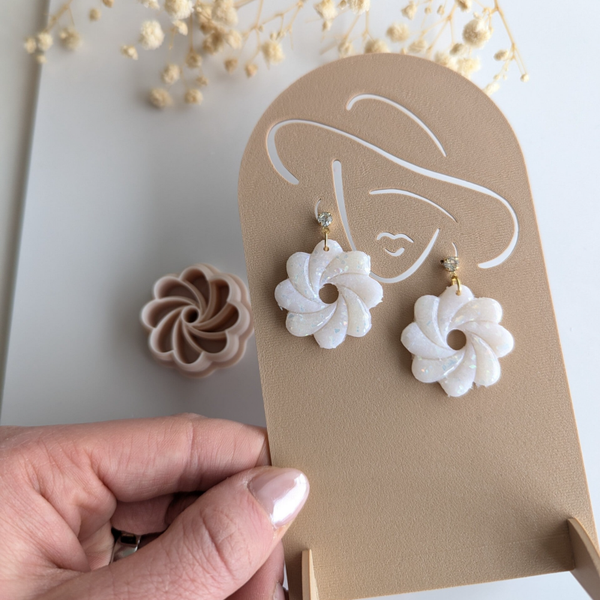 Polymer clay cutter - Flower Swirl