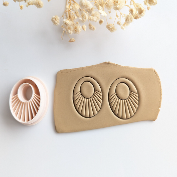 Polymer clay cutter - Lined Oval