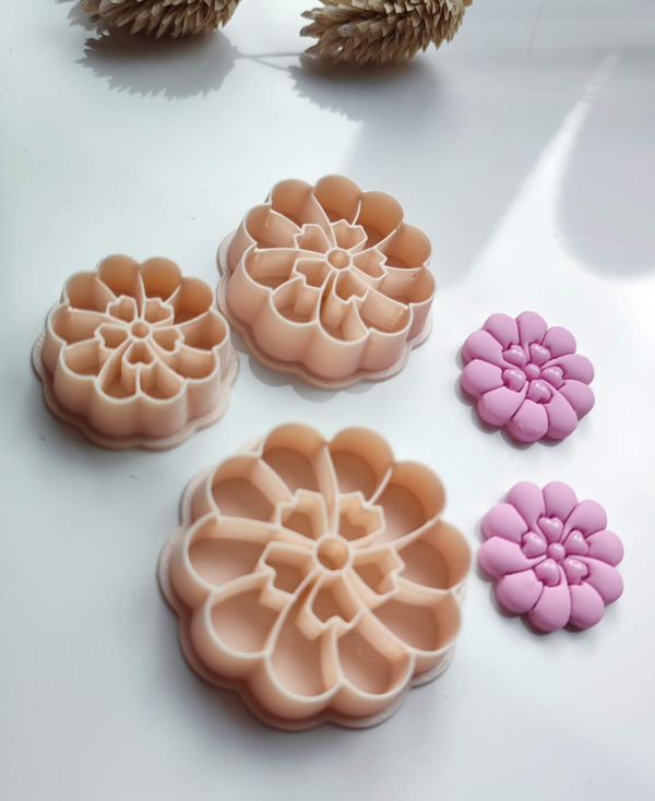 Polymer clay cutter - Lielle