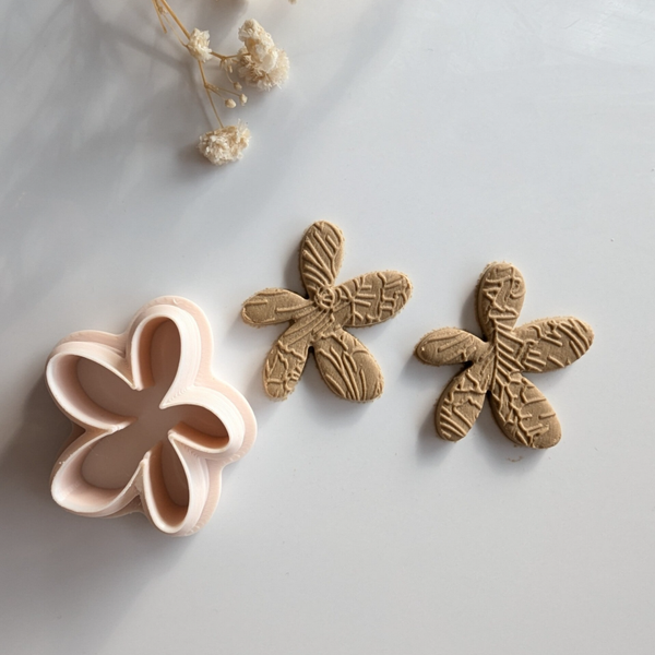 Polymer clay cutter - Blossom
