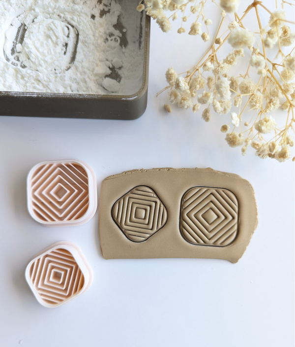 Polymer clay cutter - Vee