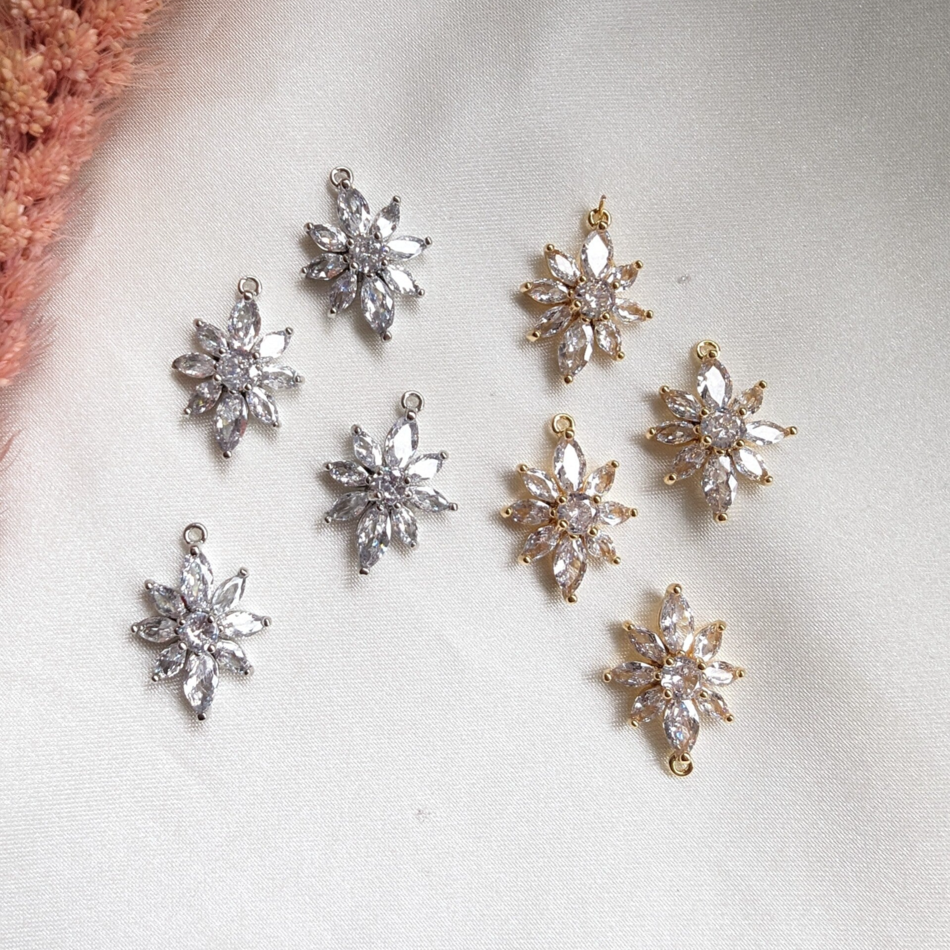 14K messing zikroon hangers goud/zilver