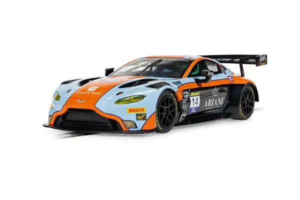 C4655 Aston Martin GT3 Vantage - 12hrs of Bathurst 2025 - Gulf Edition
