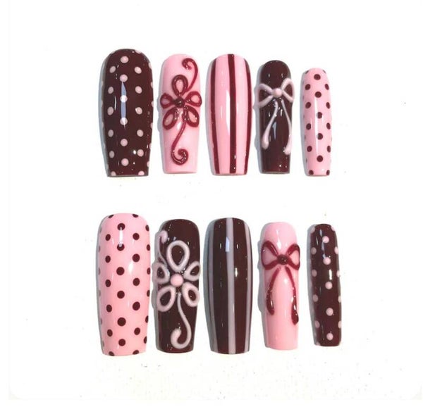 Strawberry Chocolate press on nails