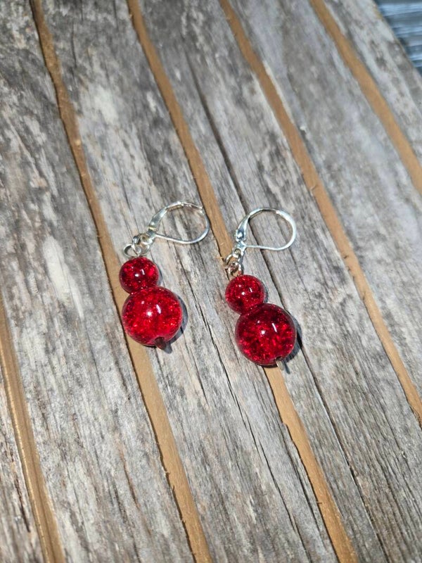 Red Crackle Glass Earring