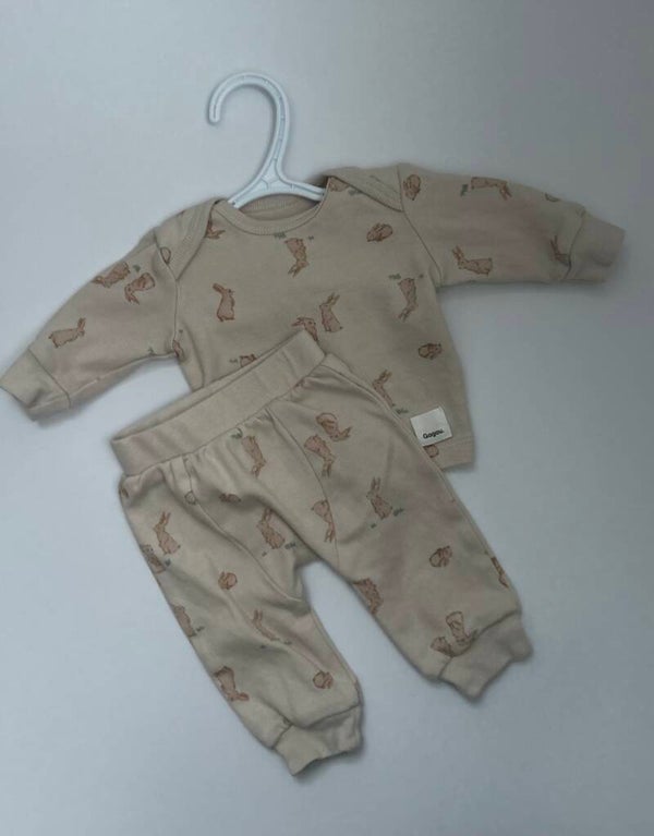 Ensemble gagou newborn
