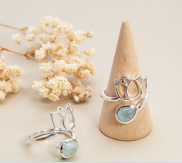 BAGUE LOTUS AIGUE MARINE & ARGENT 925 - DOUCEUR ET CLARTÉ