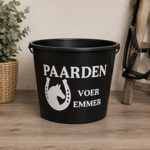 Paardenvoer emmer