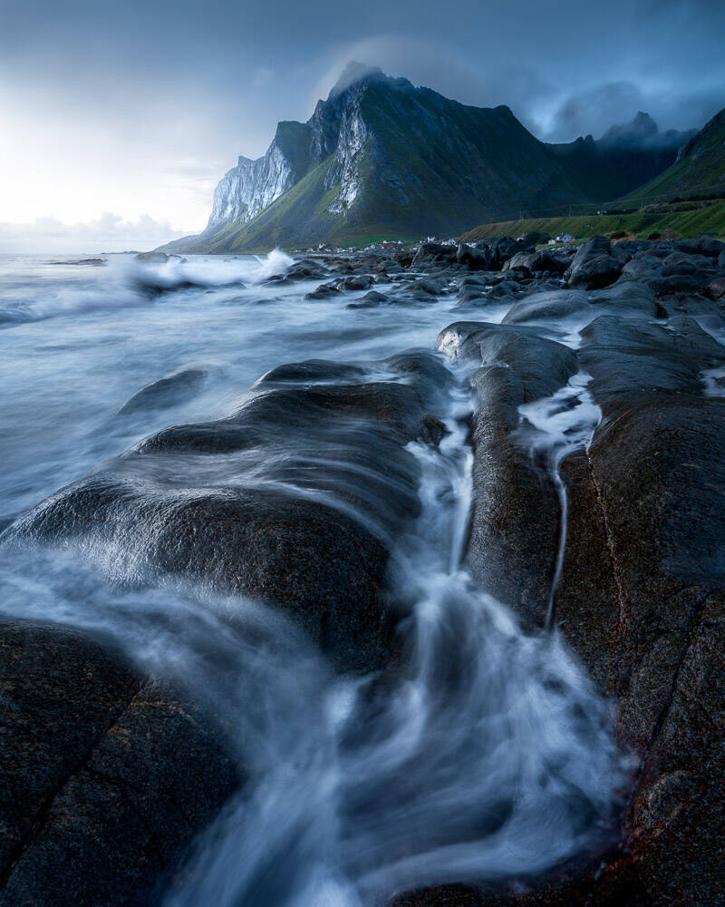 b-lgene-i-bluehour-p-vikten-reedit-2025-standard.jpg