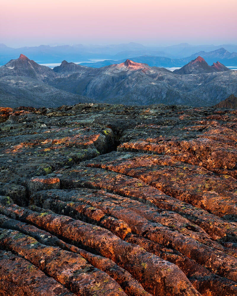 forgrund-og-de-3-fjell-fra-m-ysalen-siste-bilde-standard.jpg