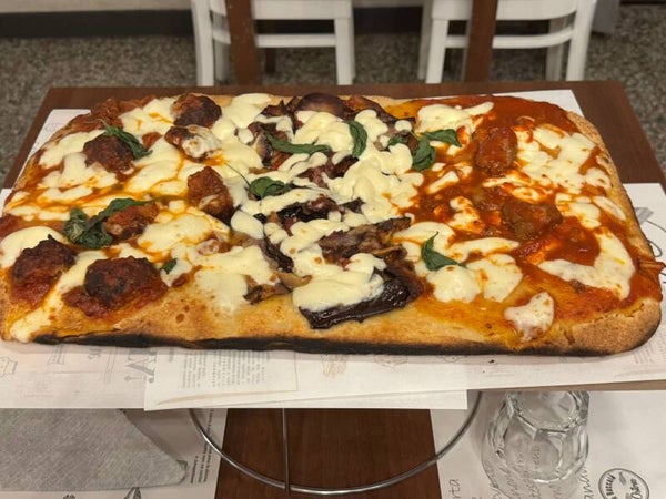 Pizza alla brace Scostumata