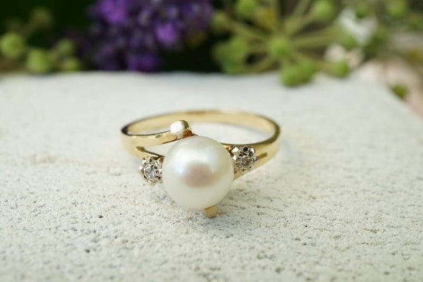 Vintage ring in 18 karaat geel goud diamanten parel