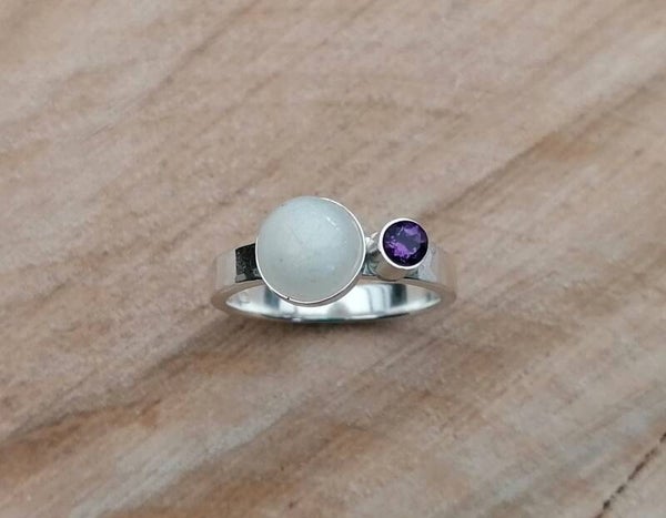 Ring melksteentje zilver met geboortesteentje(s)