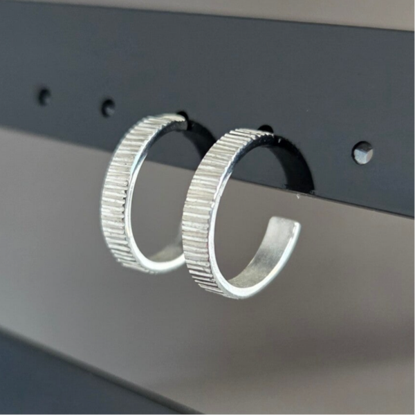 Oorring - Streepjes