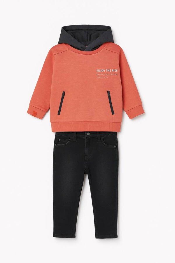 Conjunto de sudadera con capucha naranja y denim negro "CYCLING". CANADA HOUSE