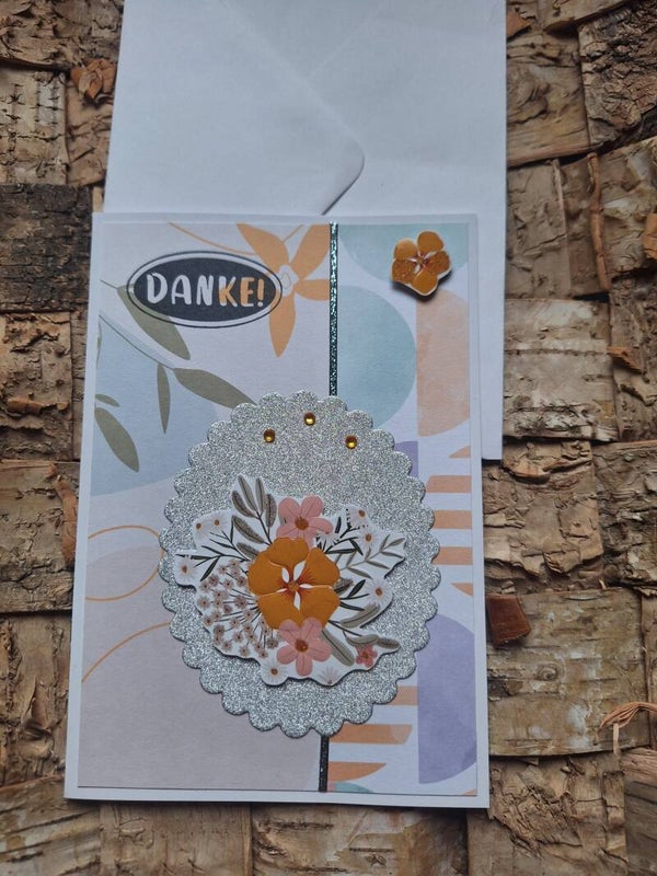 Dankekarte, Grußkarte Danke, Karte um Dankeschön zu sagen, floral