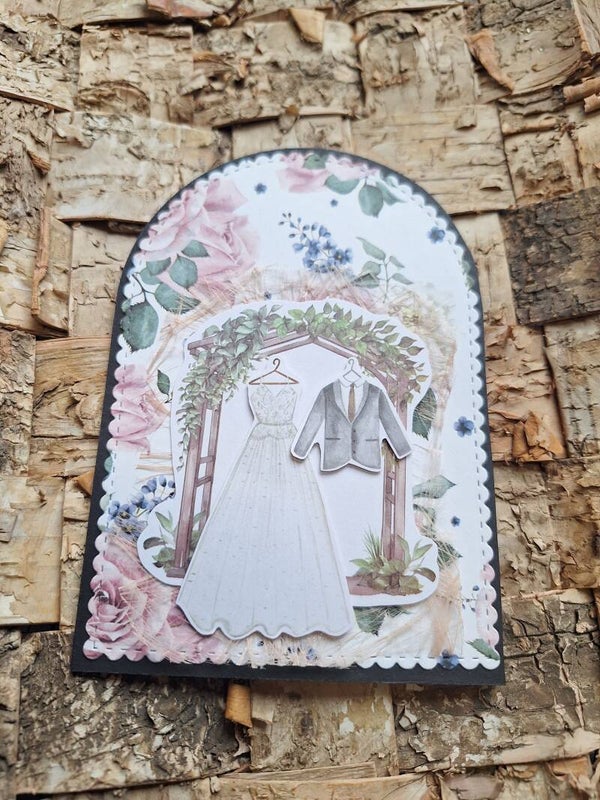 Besondere Grußkarte zur Hochzeit, Hochzeitskarte, floral, Brautkleid und Sakko