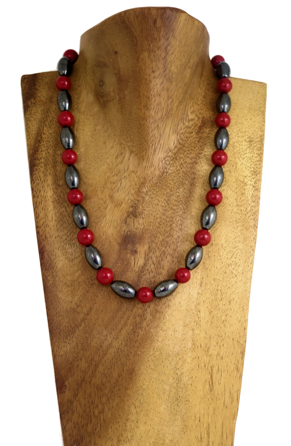 Muschelkernperlen & Hämatit Halskette