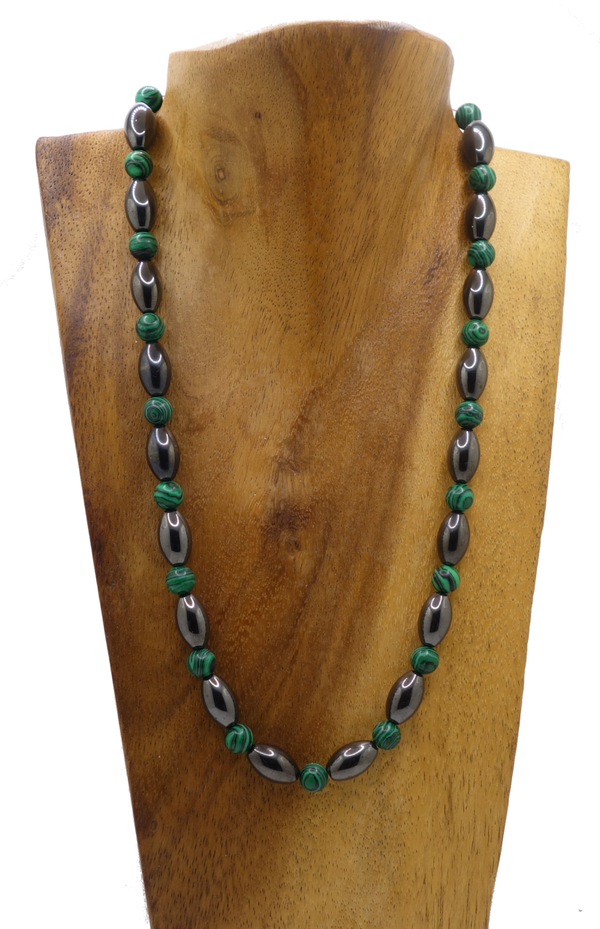 Halskette aus Hämatit & Malachit
