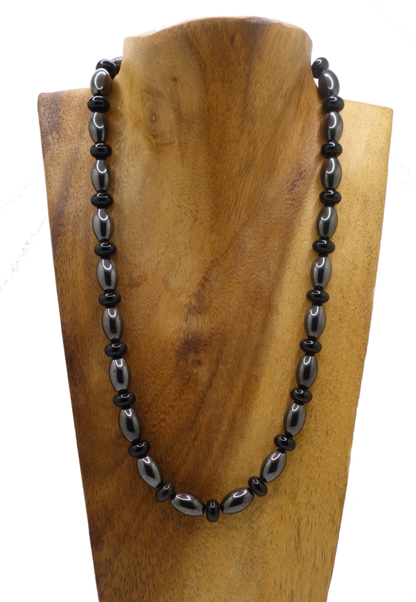 Halskette aus Hämatit & Achat