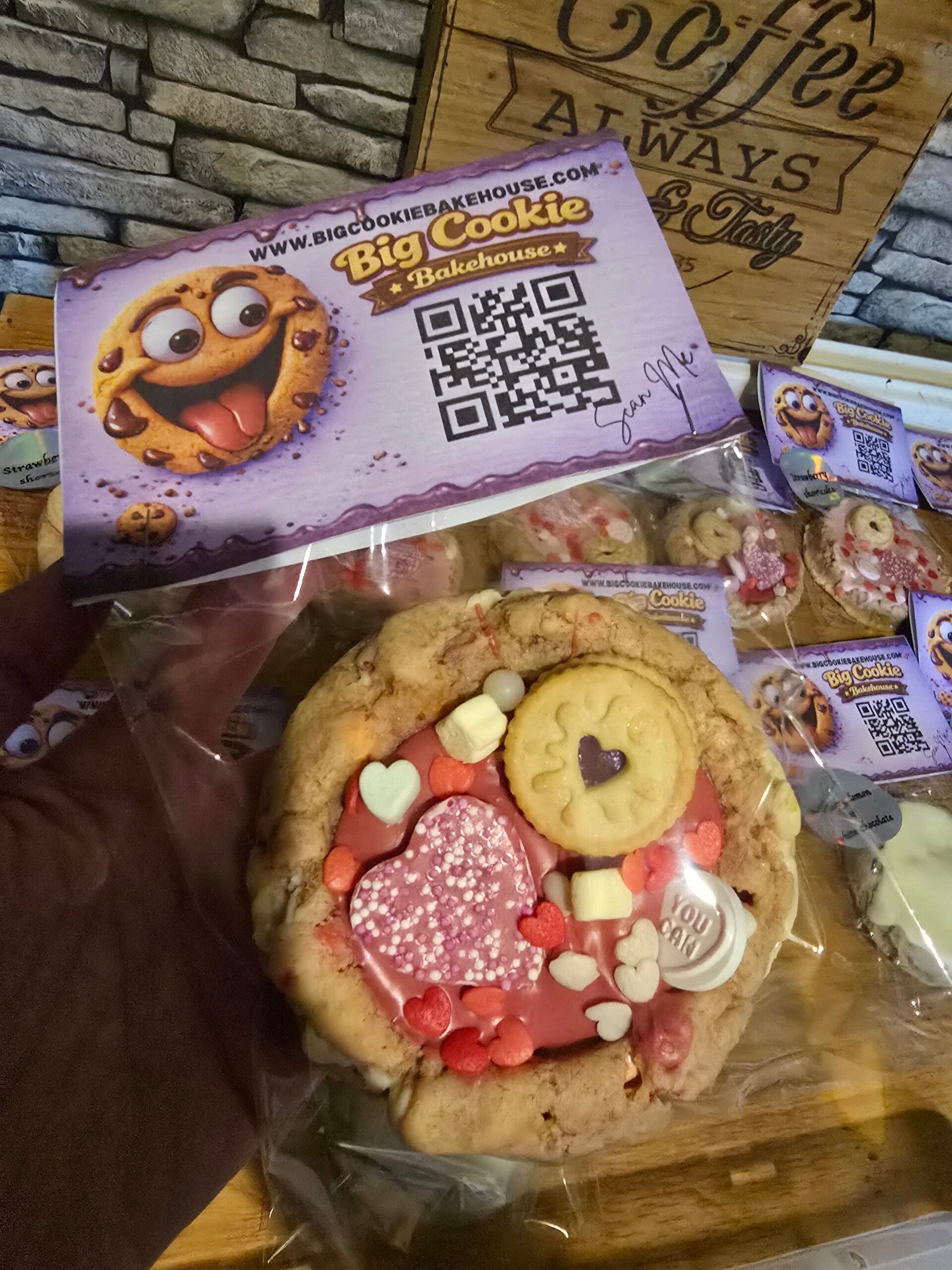 Strawberry shortcake cookies