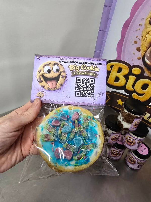 4 x Bubblegum candy cookies