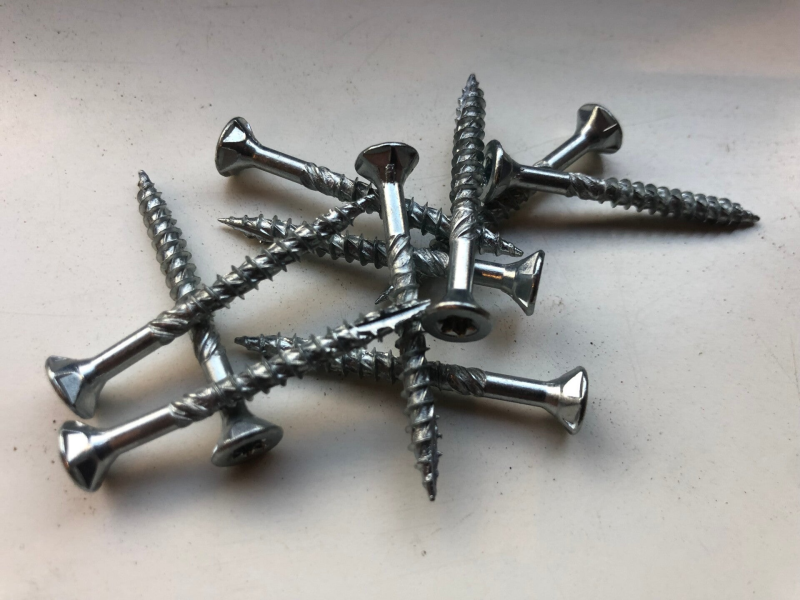 Schroeven Hout op Maat