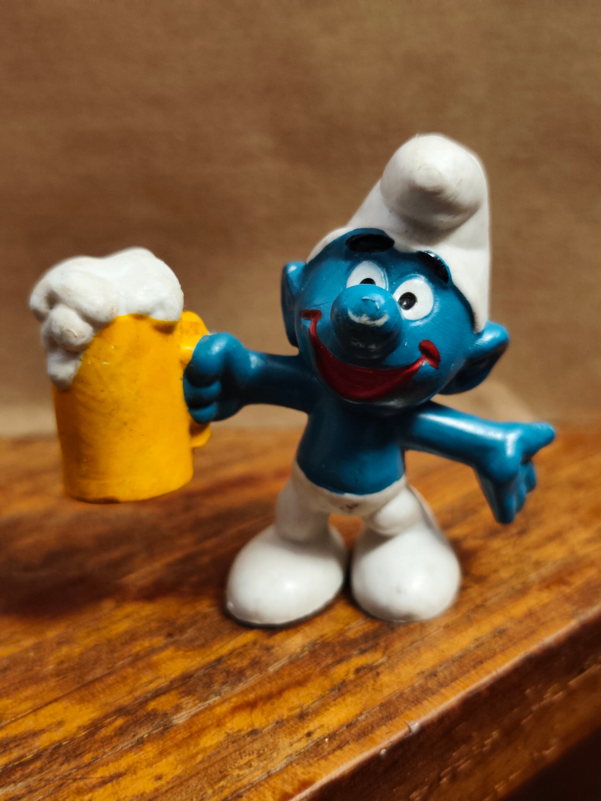 Figurine Schtroumpfs Vintage , Schtroumpf à la chope de bière