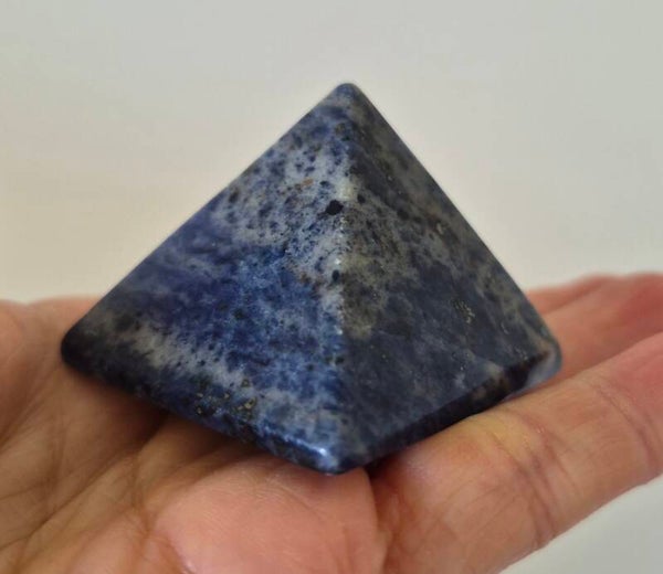 Pyramide sodalite