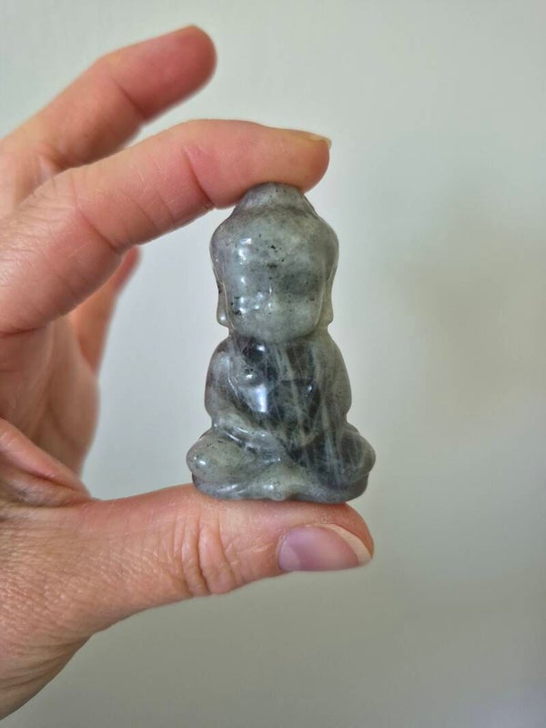 Labradorite bouddha