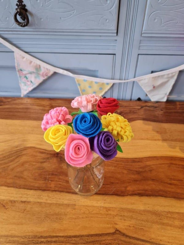 Handmade Felt Flowers: Option 5