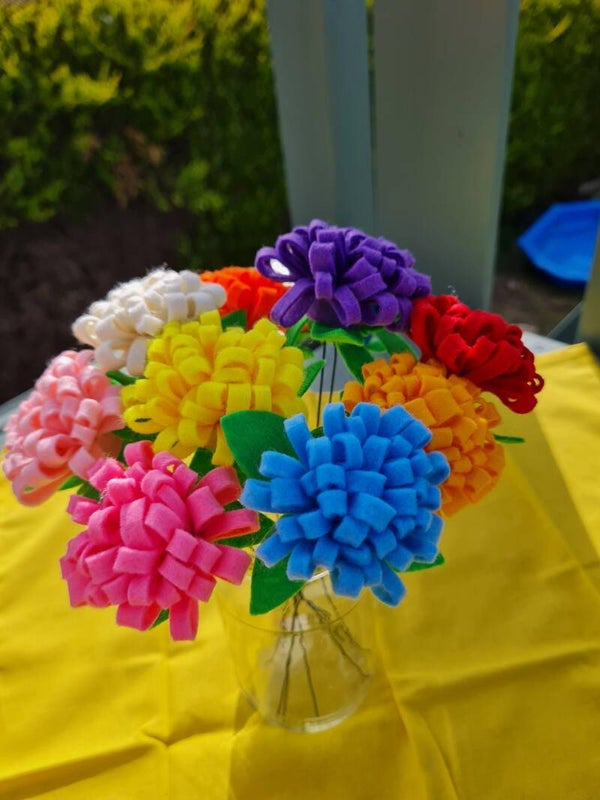 "Alexandra" Handmade Felt Flowers - assorted colours