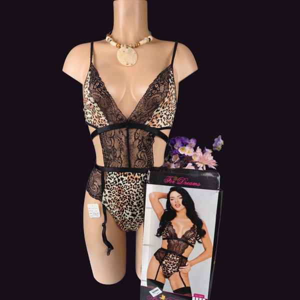Body porte-jarretelles léopard & dentelle noire + bas au look sauvage glamour – Taille L (38/40)