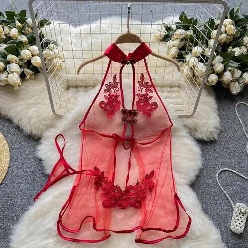 Ensemble déshabillé 2 pièces bordeaux transparente au style Asiatique brodé au look chic et glamour – Taille M 38/40