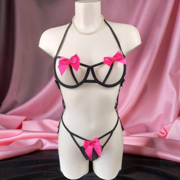 Ensemble lingerie 2 pièces aussi original que séduisant ! Taille L 40/42