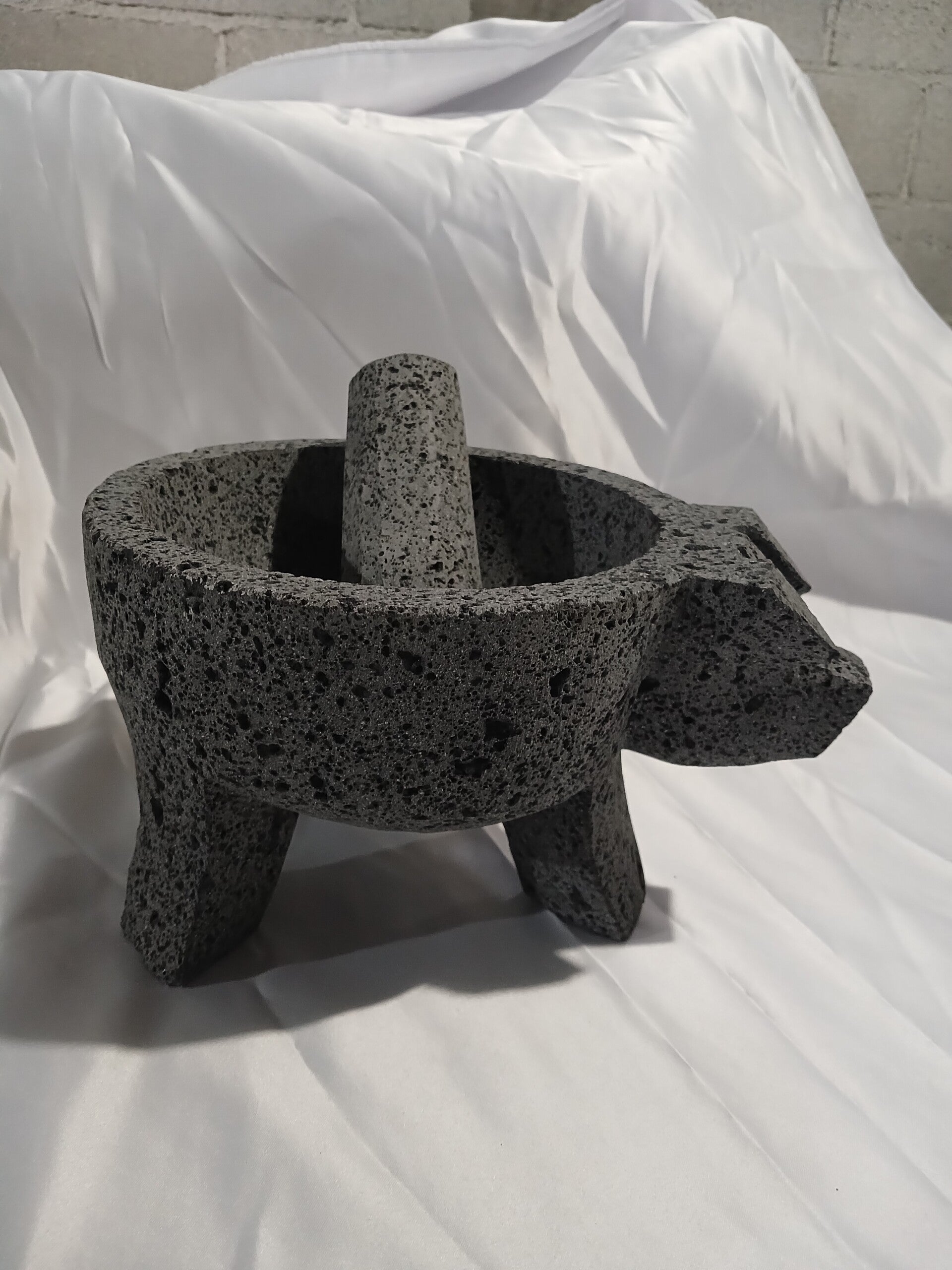 Molcajete cabeza de puerquito