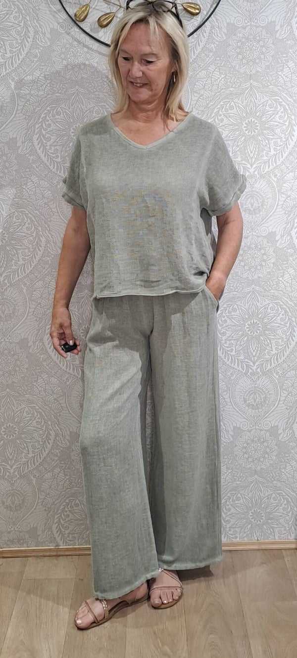 ensemble kaki May 64