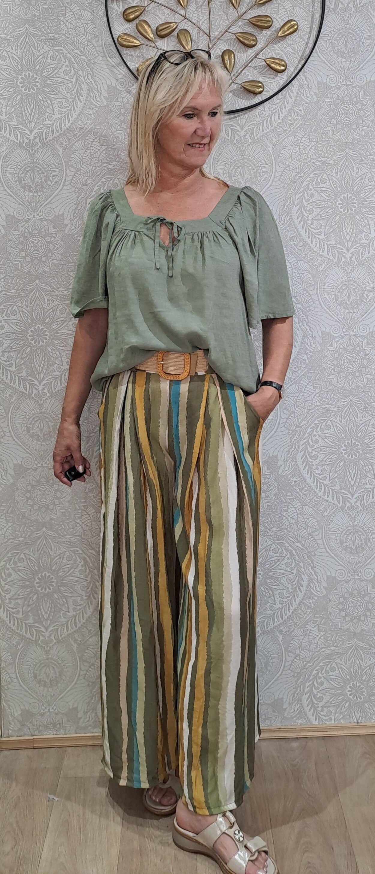 broekje Andromede olive stripes