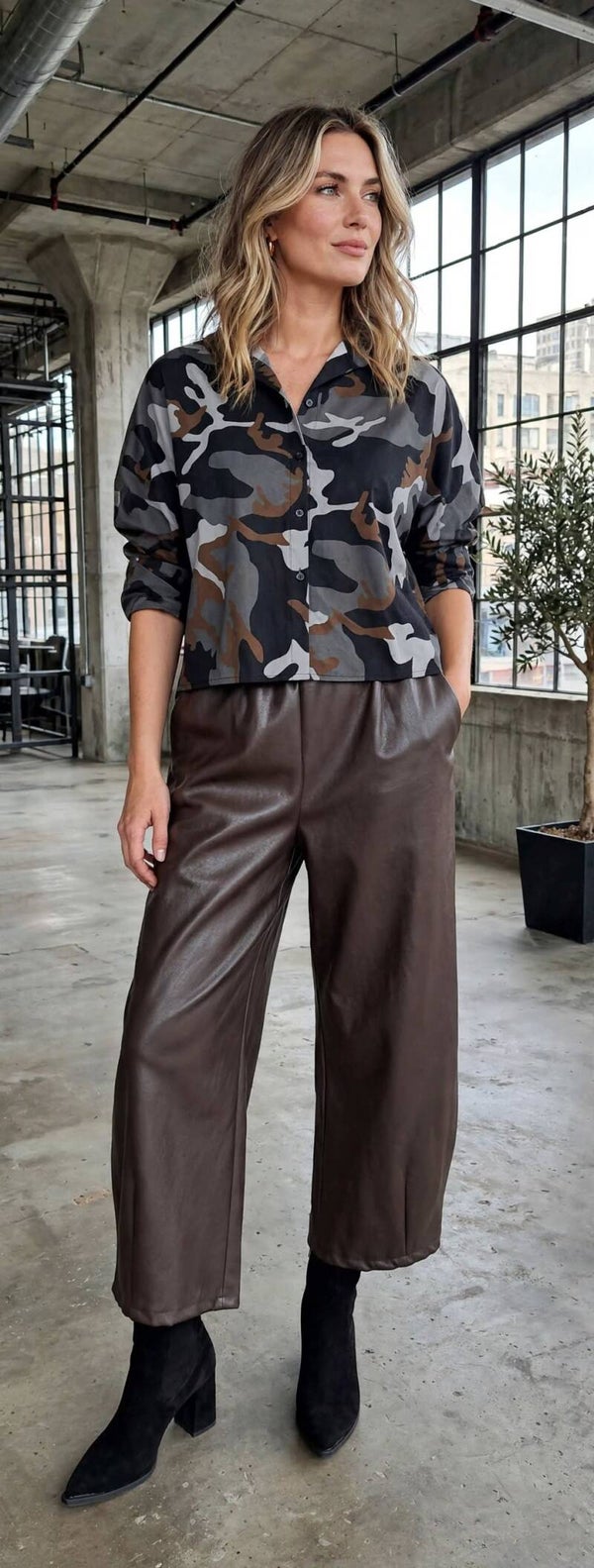blouse legerprint zwart/grijs/bruin